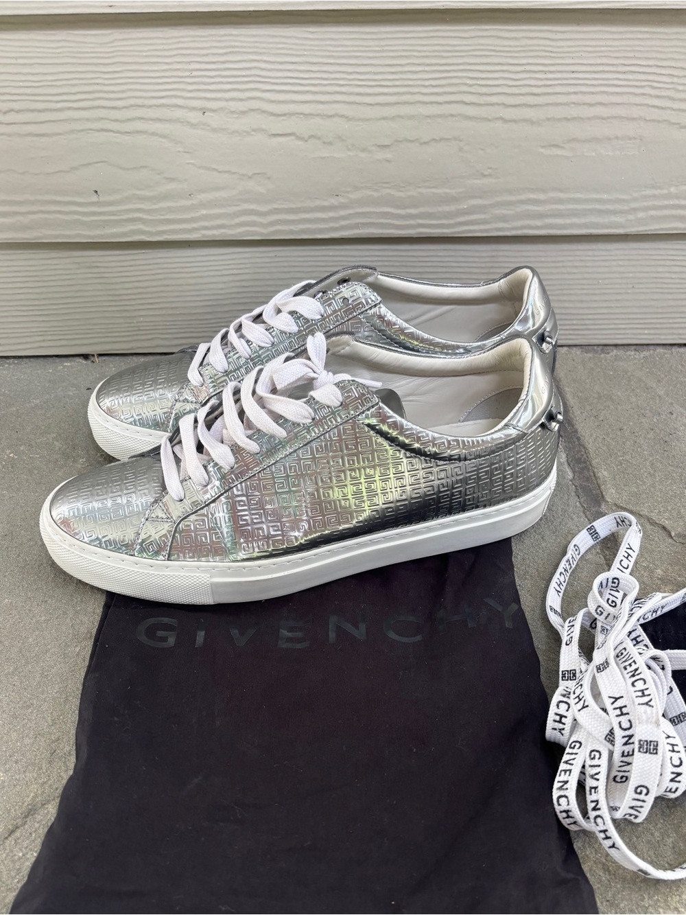 Givenchy 4G Metallic Women’s Sneakers